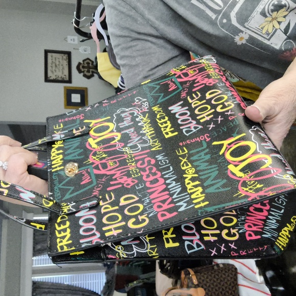 Alba - Picture 1 of 1